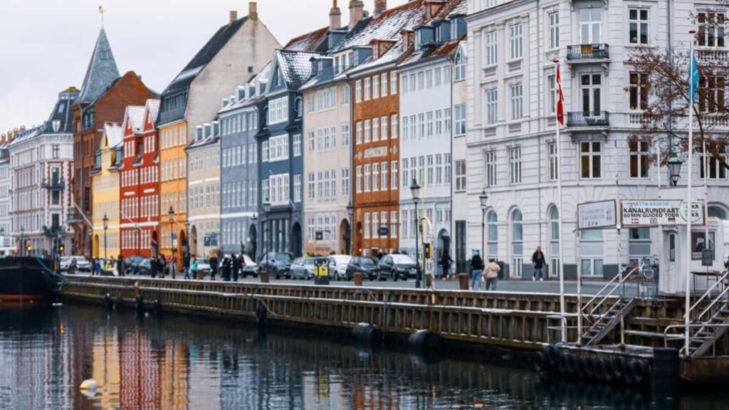 How Instagram Influencers Find Singapore Brands Collaboration in 2025 UK
