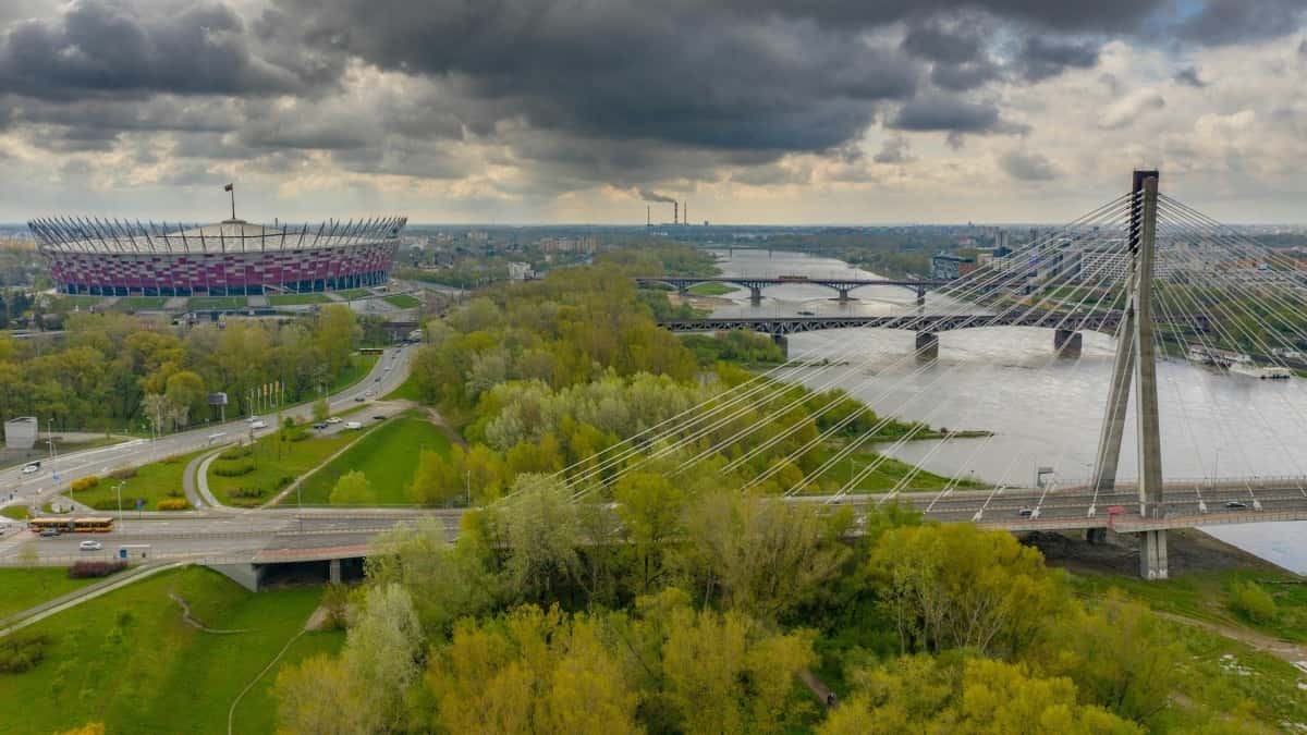 How UK Creators Can Connect with Russian Brands on Douyin Easily