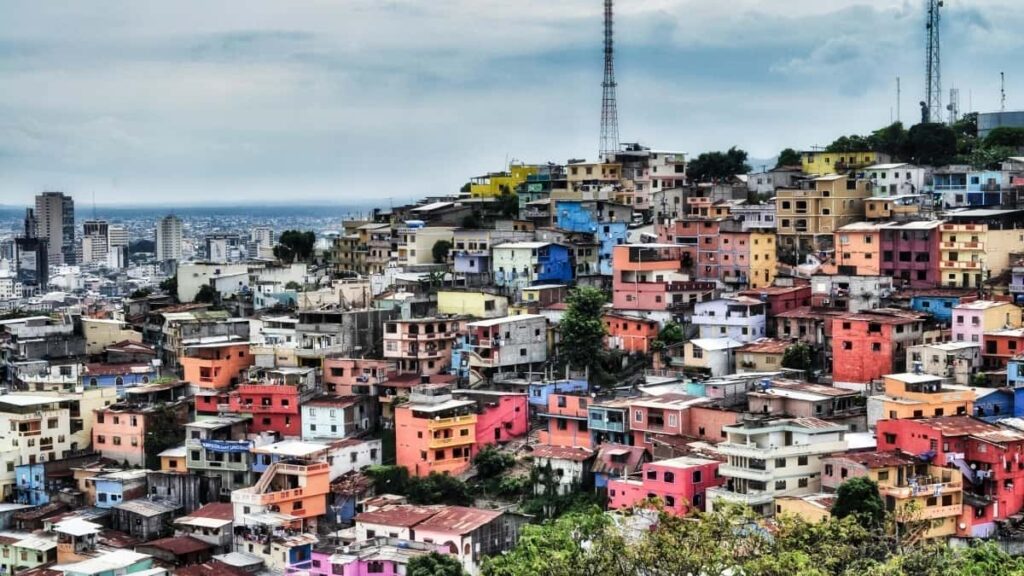 Practical, UK-focused guide on finding and pitching United Arab Emirates brands on Roposo to create follow-up content fans will love.