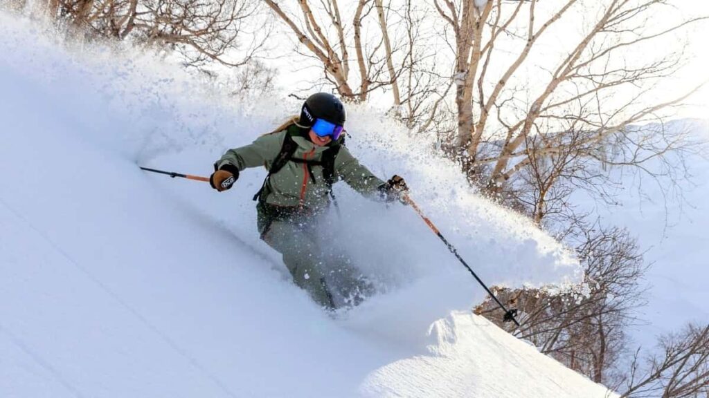 Practical guide for UK advertisers to find Tunisia-based Rumble creators and niche audiences, with outreach tactics, campaign models and measurement tips to drive SaaS trial growth.