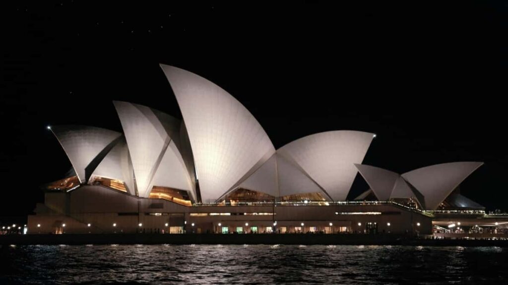 Practical guide for UK advertisers to find Bosnia and Herzegovina ShareChat creators and run socially responsible brand initiatives, with sourcing, outreach and trust-building tips.