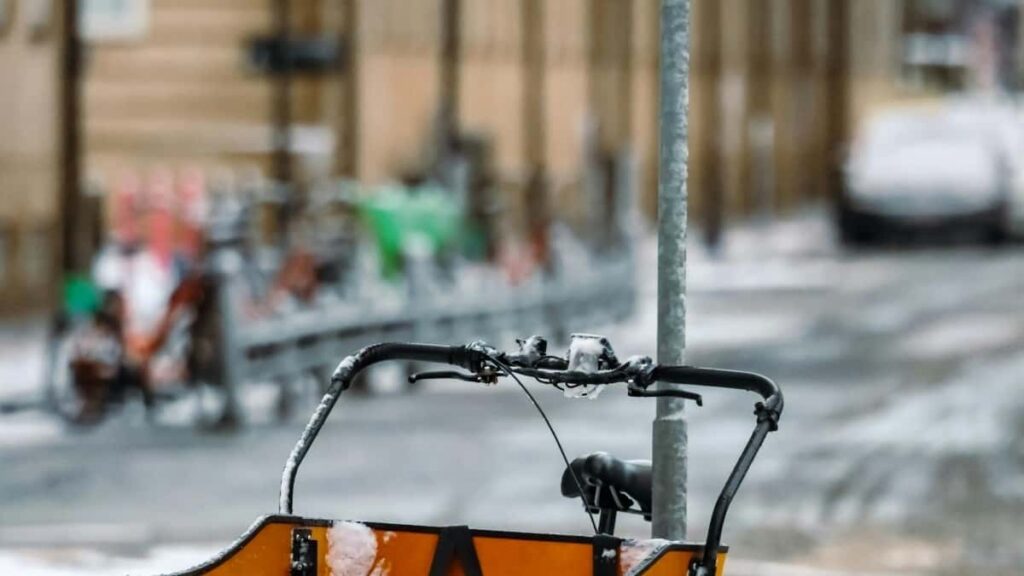 Practical guide for UK advertisers to find Estonia-based Instagram creators for fixed-fee deals discovery channels, pricing benchmarks, negotiation tips and campaign checks.