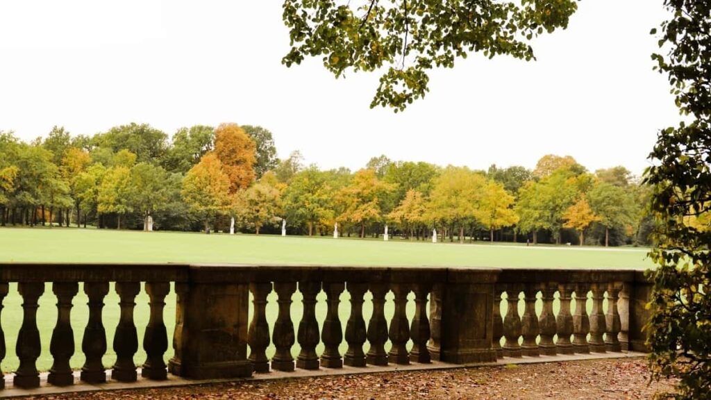 Practical playbook for UK creators on how to approach Algeria-facing Netflix brand partners for wellness campaigns, with local insights, real examples and outreach templates.