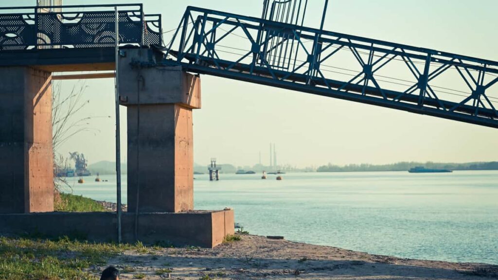 Practical, UK-focused guide for creators who want to reach Norway-based fashion brands via Apple Music to share wardrobe-haul videos outreach tactics, Apple Music tips and creator-first scripts.