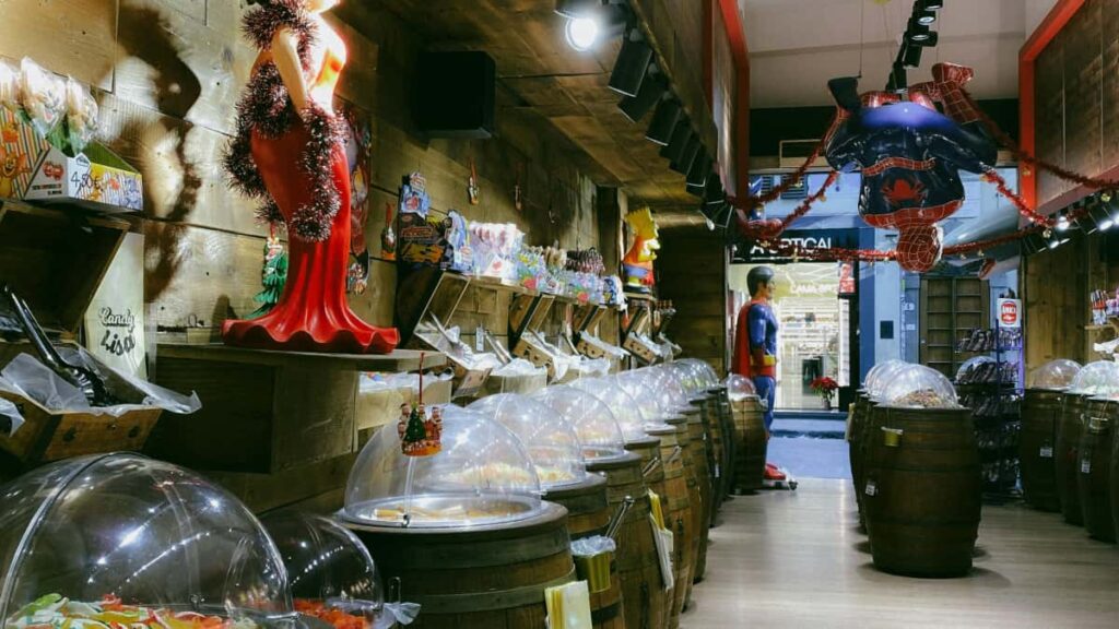 Practical playbook for UK creators to contact Romanian brands on WeChat, co-create exclusive bundles, and avoid common pitfalls stepbystep, localised advice.