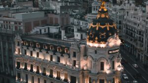 A practical UK advertisers guide to finding Sri Lanka Lazada creators for travel gear UGCplatform tips, outreach scripts, and campaign setup.