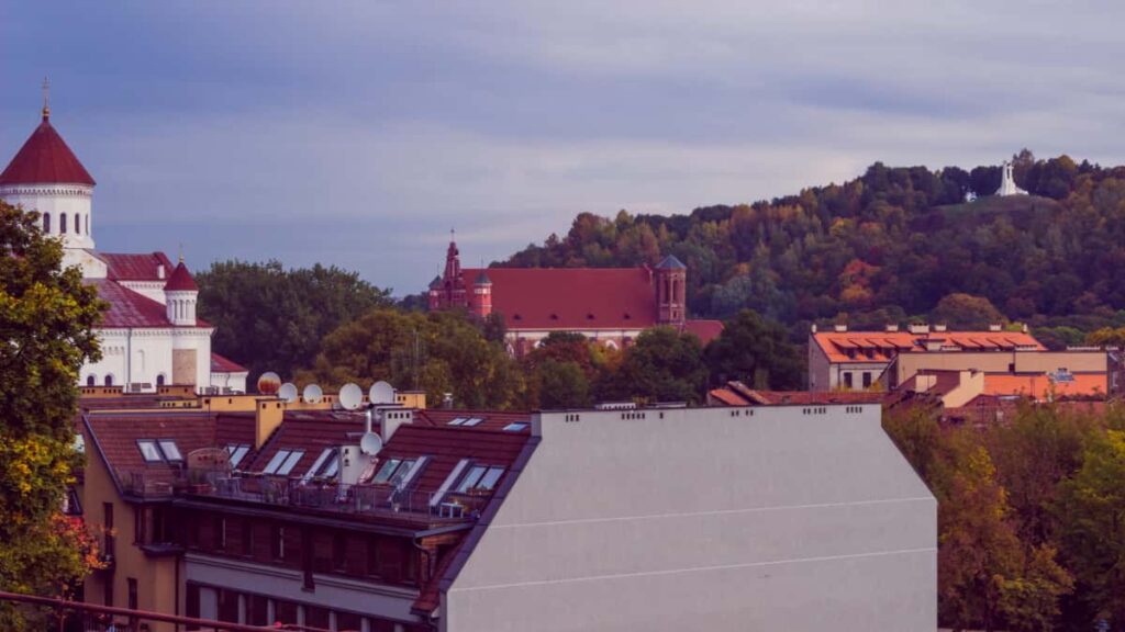 Practical guide for UK creators to approach Spanish brands via Hulu partnerships, with outreach tactics, localisation tips and campaign ideas to showcase hidden local gems.